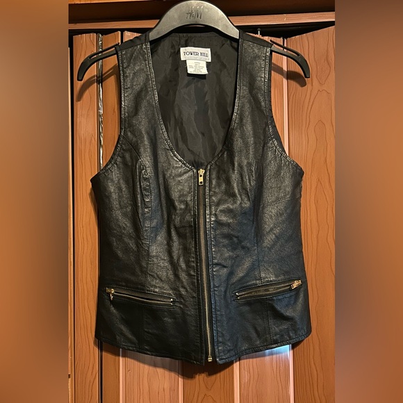 Tower Hill women’s Leather Vest Size small excellent condition - Picture 2 of 5